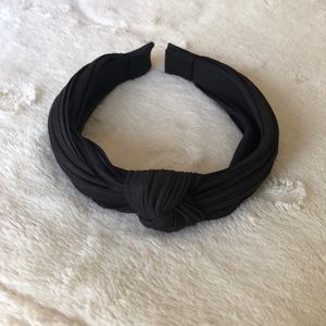 Anthropologie “Lauren” knotted headband